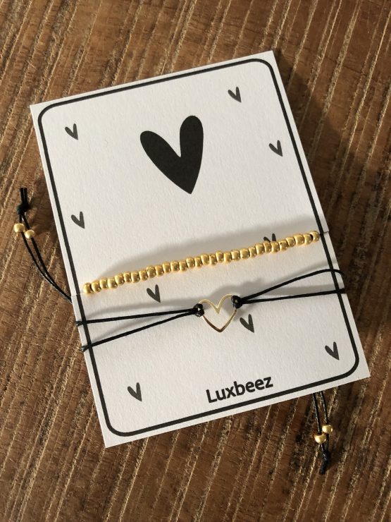 Setje armbandjes"LOVE"